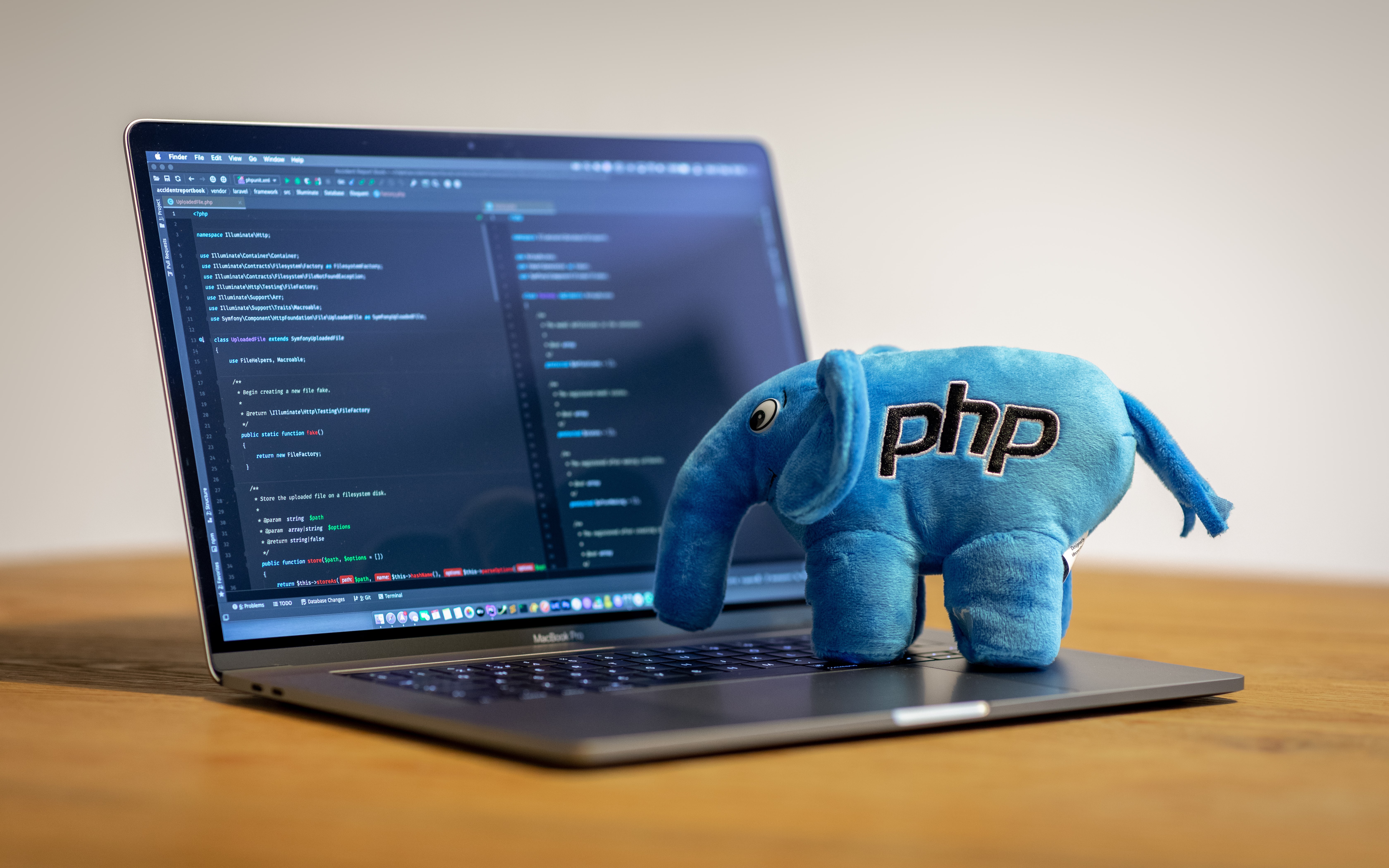 Php for. Php Разработчик. Форма программиста. Php за час. Аватар программиста слона.