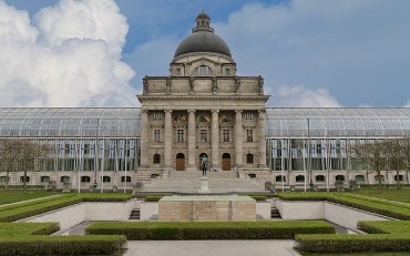 Data Persistence Solutions Directory